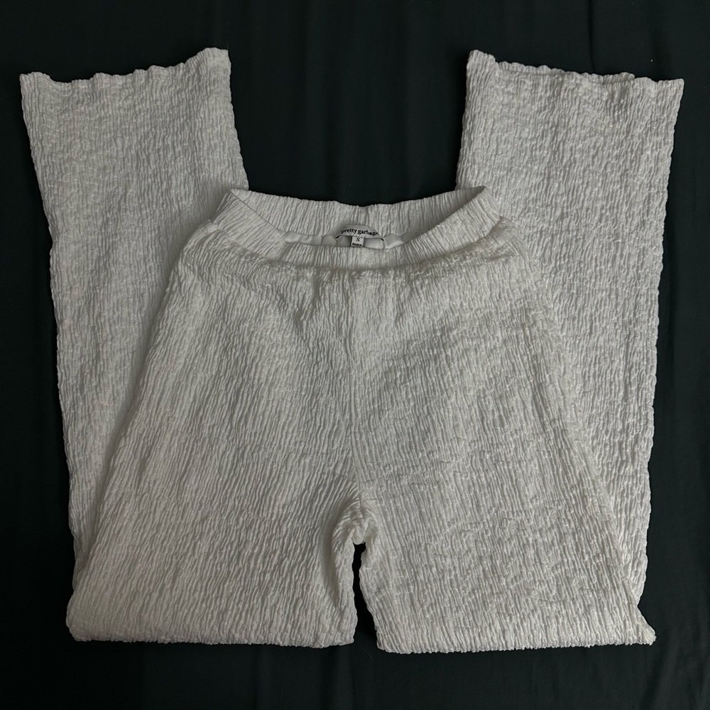 Small Textured Pants - Picture 2 of 3